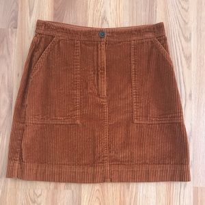 Corduroy skirt